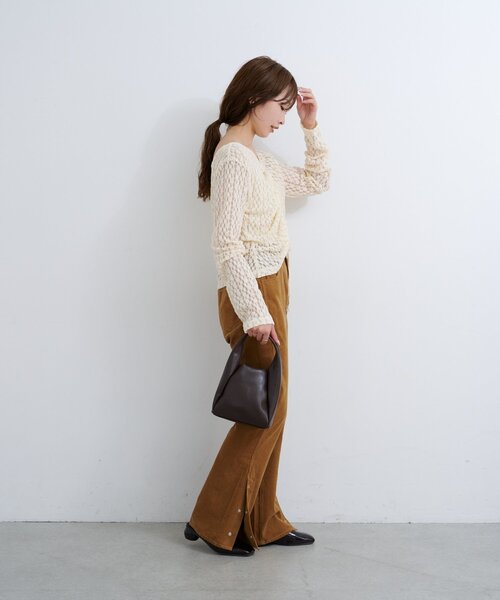 Kastane（カスタネ）の「B ギャザーレースカットトップス（Tシャツ/カットソー・レディース・ブラック/アイボリー/ブラウン・FREE）」の10枚目の写真