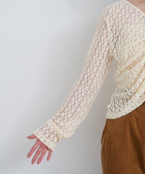 Kastane（カスタネ）の「B ギャザーレースカットトップス（Tシャツ/カットソー・レディース・ブラック/アイボリー/ブラウン・FREE）」の15枚目の写真