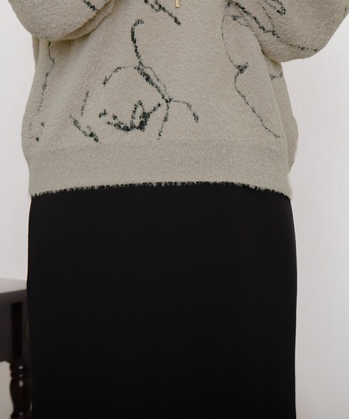 libelle more（リベル モア）の「ミニフェザーニュアンス柄ジャガードニット（ニット/セーター・レディース・ブラック/グレイッシュベージュ/アイボリー・M）」の12枚目の写真