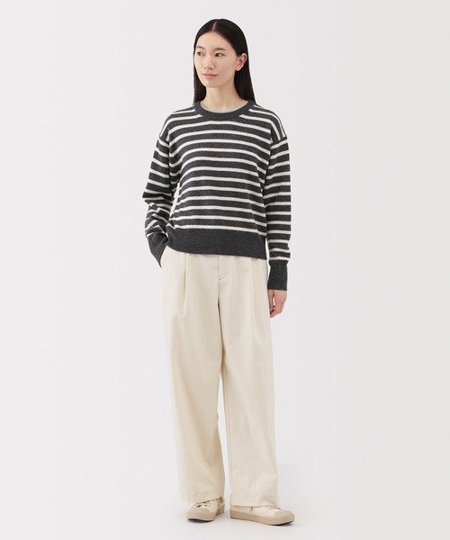 無印良品（ムジルシリョウヒン）の「婦人　縦横ストレッチ起毛　タックワイドパンツ（その他パンツ・レディース・グレー/ネイビー系/ブラック/アイボリー・S/M/L/XL）」の6枚目の写真