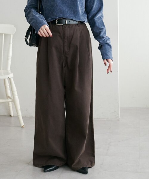 DISCOAT（ディスコート）の「2タックチノワイドパンツ（チノパンツ・レディース・ブラウン/ベージュ・MEDIUM/LARGE）」の17枚目の写真