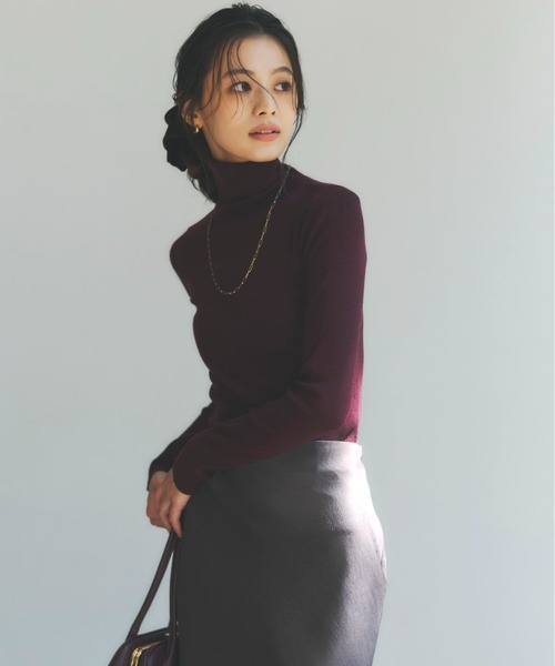 シルクカシミアブレンドフィットリブタートルニット（ニット/セーター