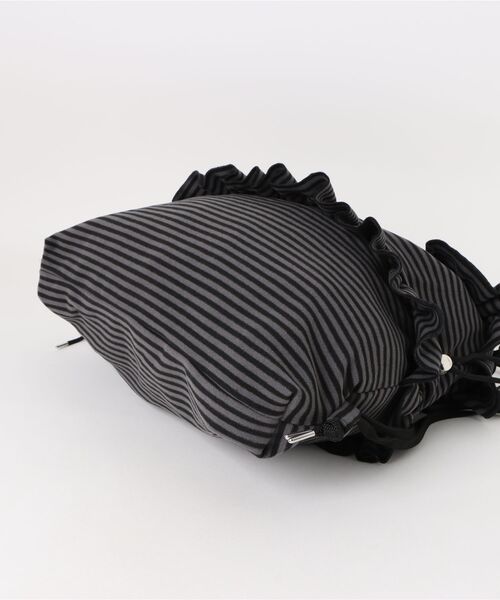 Heather（ヘザー）の「HOLiC フリルナップザック　606011（バックパック/リュック・レディース・ブラック系その他/グレー系その他・ONE SIZE）」の21枚目の写真