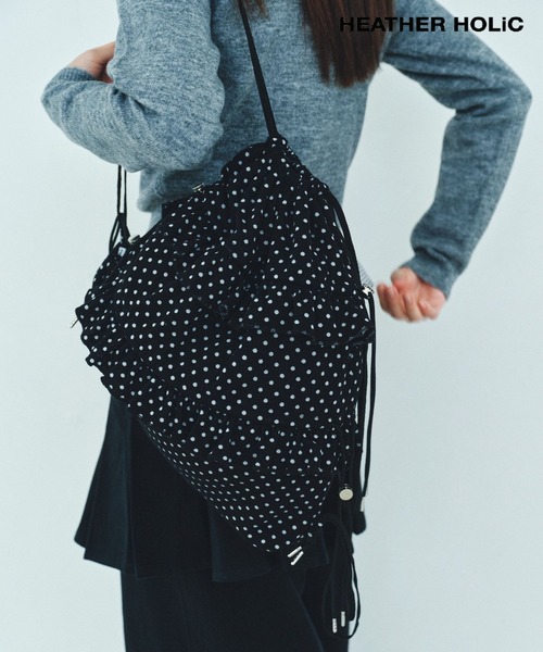 Heather（ヘザー）の「HOLiC フリルナップザック　606011（バックパック/リュック・レディース・ブラック系その他/グレー系その他・ONE SIZE）」の2枚目の写真