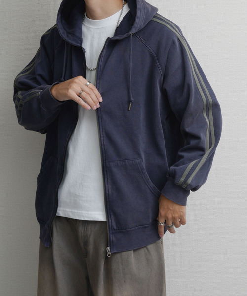 NILWAY（ニルウェイ）の「TC裏起毛スノーウォッシュ加工袖ライントラックパーカー（パーカー・メンズ・ブラック/ネイビー系・MEDIUM/LARGE）」の2枚目の写真