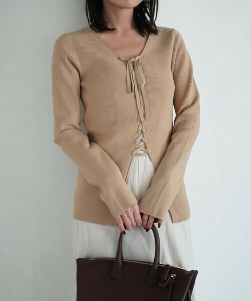 Noble（ノーブル）の「《WEB限定追加》レースアップリブニット（ニット/セーター・レディース・ブラック/ベージュ・FREE）」の12枚目の写真