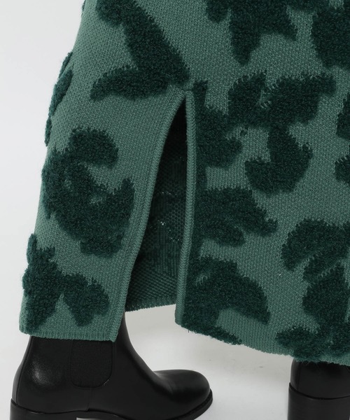 mysty woman(ミスティウーマン)の「アートフラワージャカードスカート 605430(スカート・レディース・アイボリー/ブラック/グリーン・FREE)」の11枚目の写真