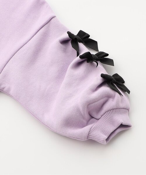 BREEZE（ブリーズ）の「【WEB限定/ジュニア対応】袖タックリボンモチーフ裏起毛トレーナー（スウェット・キッズ・アイボリー/ラベンダー/チャコール・120/100/110/90/140/130）」の11枚目の写真