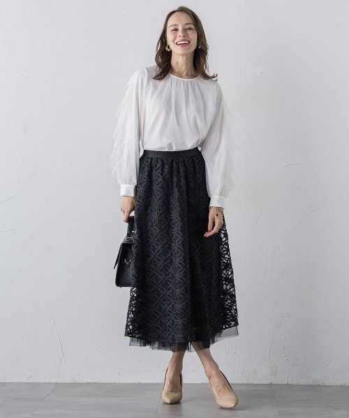 Viaggio Blu(ビアッジョブルー)の「チュールレイヤードブラウス≪洗濯機で洗える≫(シャツ/ブラウス・レディース・ブラック/ライトブルー/オフホワイト・M)」の14枚目の写真