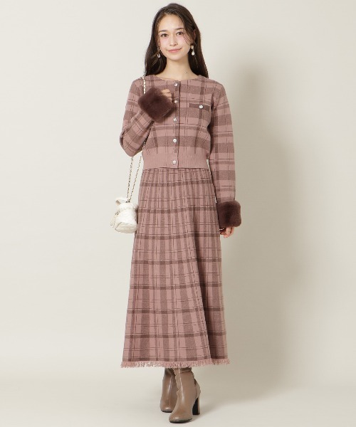 WILLSELECTION（ウィルセレクション）の「【CHECK KNIT series】チェック柄ニットフレアスカート（スカート・レディース・ピンク/ホワイト/モカ/ブラック/ブルー系その他/ブラウン系その他・SMALL/MEDIUM）」の5枚目の写真