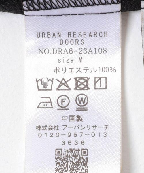 URBAN RESEARCH DOORS(アーバンリサーチドアーズ)の「『静電気防止/毛玉防止』ジョーゼットクルーネックブラウス(シャツ/ブラウス・レディース・ベージュ系その他/オフホワイト/ブラック・MEDIUM)」の6枚目の写真