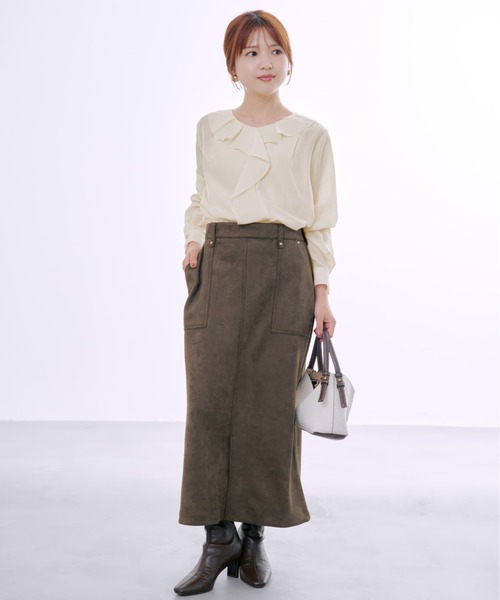 COHINA(コヒナ)の「ラッフルカラーデザインブラウス 【低身長・小柄女性】(シャツ/ブラウス・レディース・ホワイト/ベージュ・ONE SIZE)」の5枚目の写真