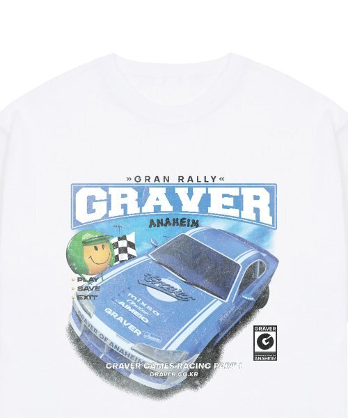 GRAVER（グレーバー）の「[UNISEX]ブルーレーシングスマイルバンファルティ_ホワイト（Tシャツ/カットソー・レディース・ホワイト・X-LARGE/SMALL/MEDIUM/LARGE）」の2枚目の写真