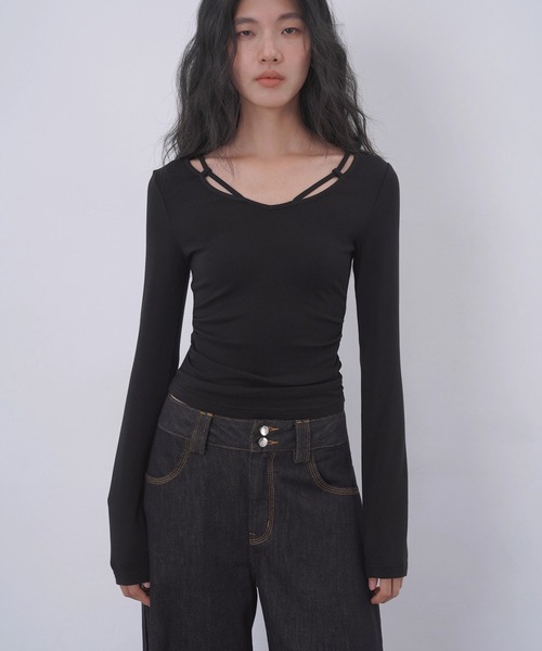 EIGHTHMONTH(エイスマンス)の「ストラップネックトップス EM25a107【EIGHTHMONTH】(Tシャツ/カットソー・レディース・ブラウン/ブラック・M/S)」の2枚目の写真