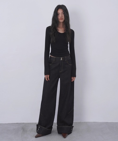 EIGHTHMONTH(エイスマンス)の「ストラップネックトップス EM25a107【EIGHTHMONTH】(Tシャツ/カットソー・レディース・ブラウン/ブラック・M/S)」の11枚目の写真