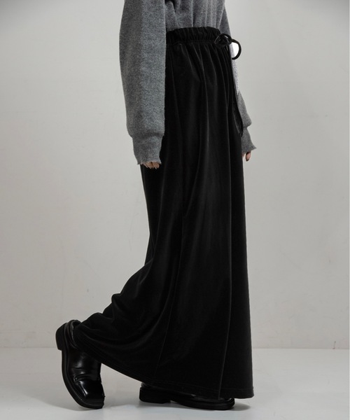 lawgy（ラウジー）の「brushed ribbon tight skirt / ブラッシュドリボンタイトスカート（スカート・レディース・ブラック/ブラウン・FREE）」の2枚目の写真