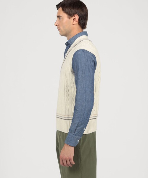 RICHMOND(リッチモンド)の「【別注】RICHMOND KNITWEAR ウールケーブル Vネックベスト(ニット/セーター・メンズ・ネイビー/イエロー/ホワイト・M/S)」の6枚目の写真