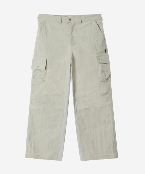NODE LABS(ノードラボ)の「DEV:5 カットラインカーゴワイドパンツ_グレー(その他パンツ・レディース・グレー・SMALL/MEDIUM/LARGE)」の1枚目の写真