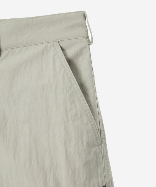 NODE LABS(ノードラボ)の「DEV:5 カットラインカーゴワイドパンツ_グレー(その他パンツ・レディース・グレー・SMALL/MEDIUM/LARGE)」の4枚目の写真