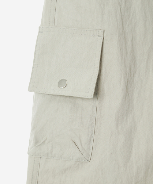 NODE LABS(ノードラボ)の「DEV:5 カットラインカーゴワイドパンツ_グレー(その他パンツ・レディース・グレー・SMALL/MEDIUM/LARGE)」の7枚目の写真