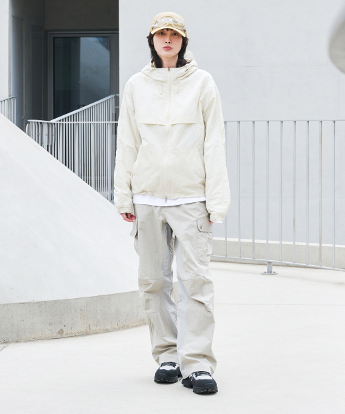 NODE LABS(ノードラボ)の「DEV:5 カットラインカーゴワイドパンツ_グレー(その他パンツ・レディース・グレー・SMALL/MEDIUM/LARGE)」の13枚目の写真