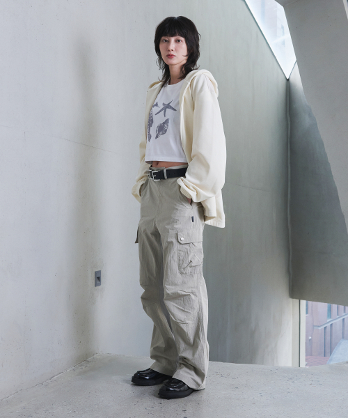 NODE LABS(ノードラボ)の「DEV:5 カットラインカーゴワイドパンツ_グレー(その他パンツ・レディース・グレー・SMALL/MEDIUM/LARGE)」の15枚目の写真