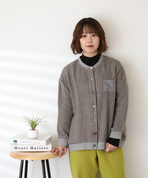 Emago(イマゴ)の「EMAGO 多ボタンカーデ(カーディガン/ボレロ・レディース・グレー/ブラウン・FREE)」の17枚目の写真