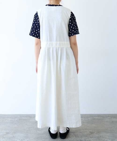 bulle de savon(ビュルデサボン)の「リネン/コットン ナチュラルトリプルワッシャー apron ワンピース(ワンピース・レディース・ホワイト/ブラック・FREE)」の11枚目の写真