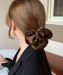 ONEP STAR（ワンピスター）の「サテン風ボリュームシュシュ（シュシュ）」