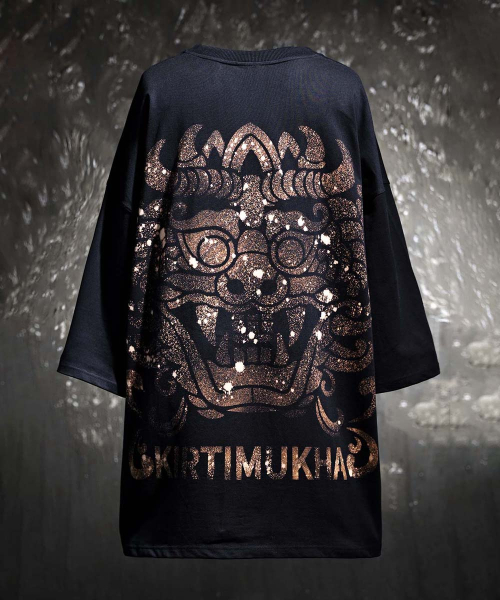 ロゴブリーチ 10XL オーバーサイズTシャツ ブラック（Tシャツ
