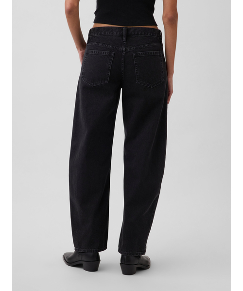 GAP(ギャップ)の「ローライズ バレルデニム ブラック(デニムパンツ・レディース・ブラック・23/24/25/26/27/28/29/30)」の8枚目の写真