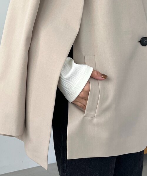 CAPRICIEUX LE'MAGE（カプリシューレマージュ）の「【再販】〈C.L〉スリットスリーブジャケット（テーラードジャケット・レディース・ブラック/ベージュ・FREE）」の13枚目の写真