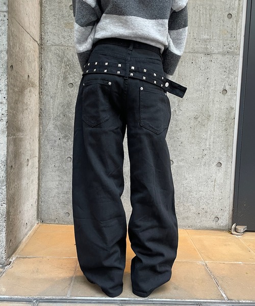 ROGER AND RAW(ロジャーアンドロウ)の「スタッズベルトカーブパンツ(その他パンツ・レディース・ホワイト/ブラック・FREE/LARGE)」の10枚目の写真