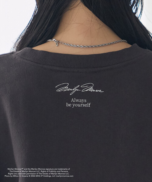 FREAK'S STORE(フリークスストア)の「マリリン・モンロー PHOTO PRINT SWEAT SHIRT/ マリリン・モンロー フォトプリント スウェット(スウェット・レディース・チャコール/ライトグレー・フリ-)」の17枚目の写真