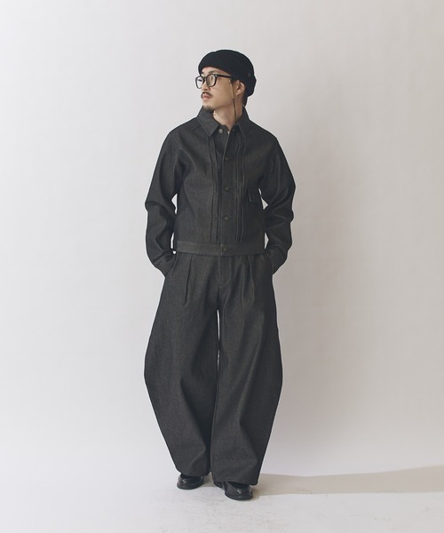 Lui's(ルイス)の「13.5ozリジット Balloon Curve デニムパンツ(デニムパンツ・メンズ・インディゴブルー/ブラック・S/M)」の12枚目の写真