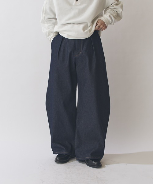 Lui's(ルイス)の「13.5ozリジット Balloon Curve デニムパンツ(デニムパンツ・メンズ・インディゴブルー/ブラック・S/M)」の14枚目の写真