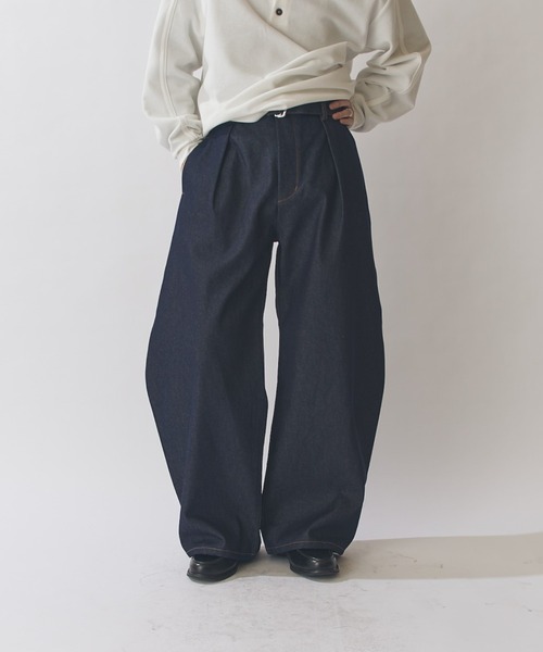 Lui's(ルイス)の「13.5ozリジット Balloon Curve デニムパンツ(デニムパンツ・メンズ・インディゴブルー/ブラック・S/M)」の15枚目の写真