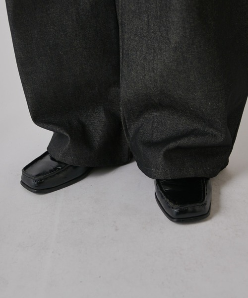 Lui's(ルイス)の「13.5ozリジットバルーンカーブデニムパンツ(デニムパンツ・メンズ・インディゴブルー/ブラック・S/M/L)」の17枚目の写真