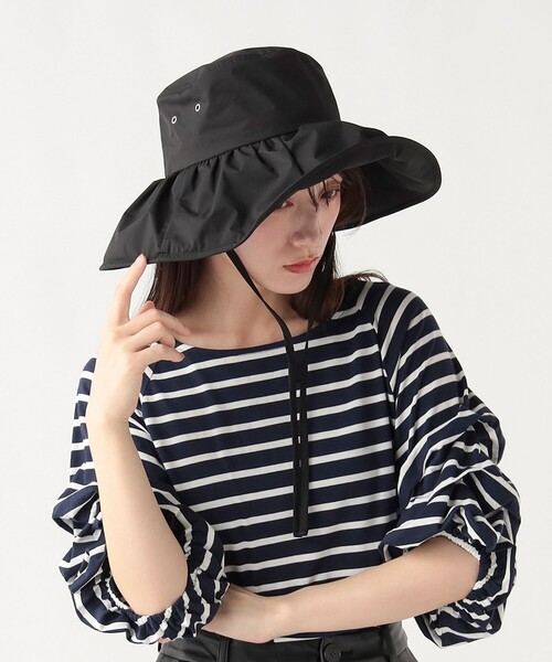BEAMS HEART（ビームスハート）の「UVカット ギャザー つば広ハット（接触冷感・撥水）（ハット・レディース・ブラウン/オフホワイト/ブラック・ONE SIZE）」の8枚目の写真