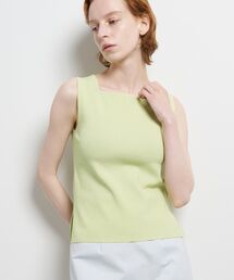 スクエアネックノースリーブニット