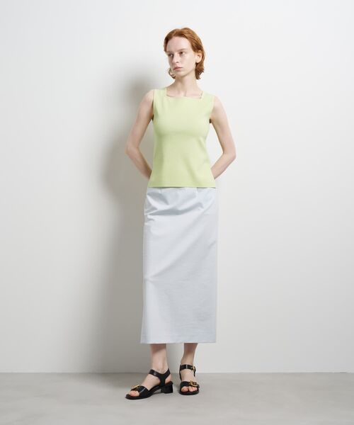 LANVIN en Bleu（ランバンオンブルー）の「スクエアネックノースリーブニット（ニット/セーター・レディース・グレー/ブラック/イエロー・38）」の4枚目の写真