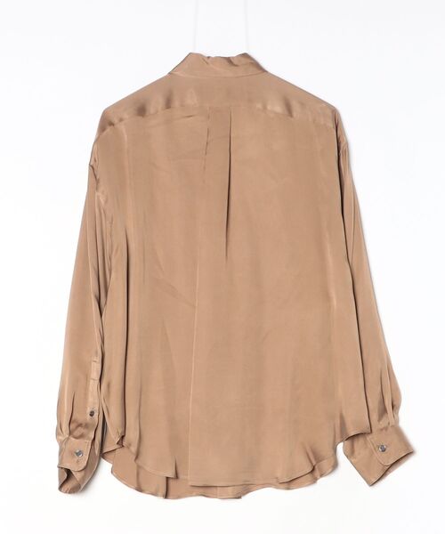 THE SHINZONE(ザ シンゾーン)の「SILKY CUPRA SHIRT 26SMSBL13(シャツ/ブラウス・レディース・ベージュ/ネイビー・FREE)」の3枚目の写真