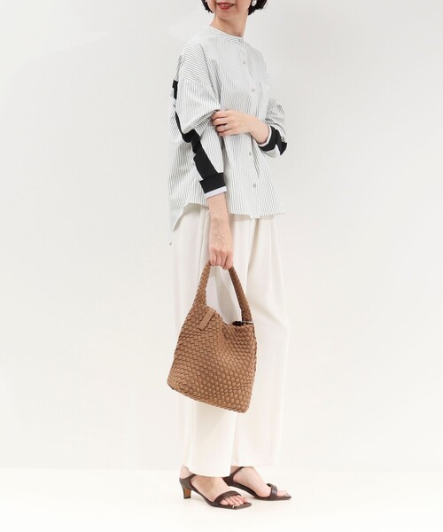 MICO COULIER(ミコクリエ)の「バックヨークテープブラウス(シャツ/ブラウス・レディース・オフホワイト/ホワイト系その他/ブルー系その他/ネイビー/ピンク系その他・38)」の21枚目の写真