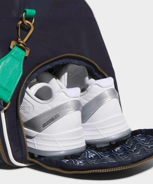 adidas（アディダス）の「オリジナルス ガーメント バッグ【adidas