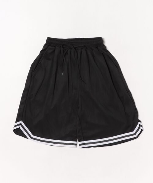 Ritzy(リッツィー)の「オーバーサイズバスケショーツ(その他パンツ・レディース・ブラック/ホワイト・M/L/S/XL)」の3枚目の写真