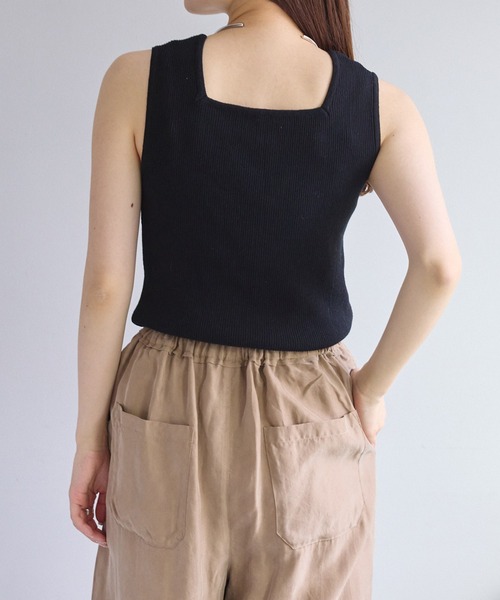 PUAL CE CIN（ピュアルセシン）の「【Du noir】リネンタッチスクエアタンク（タンクトップ・レディース・ブラック/オフホワイト/グレイッシュベージュ・FREE）」の13枚目の写真