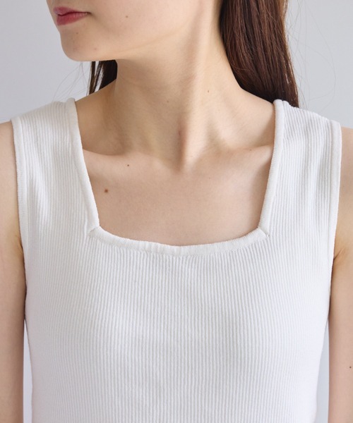 PUAL CE CIN（ピュアルセシン）の「【Du noir】リネンタッチスクエアタンク（タンクトップ・レディース・ブラック/オフホワイト/グレイッシュベージュ・FREE）」の9枚目の写真