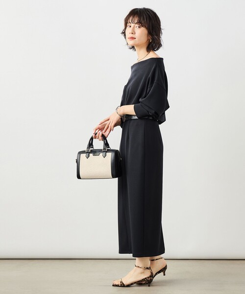 NOLLEY’S Sophi(ノーリーズソフィ)の「《セットアップ対応》ウォッシャブルボートネックライトダンボールプルオーバー(Tシャツ/カットソー・レディース・ブラック/ホワイト/ベージュ・38)」の4枚目の写真