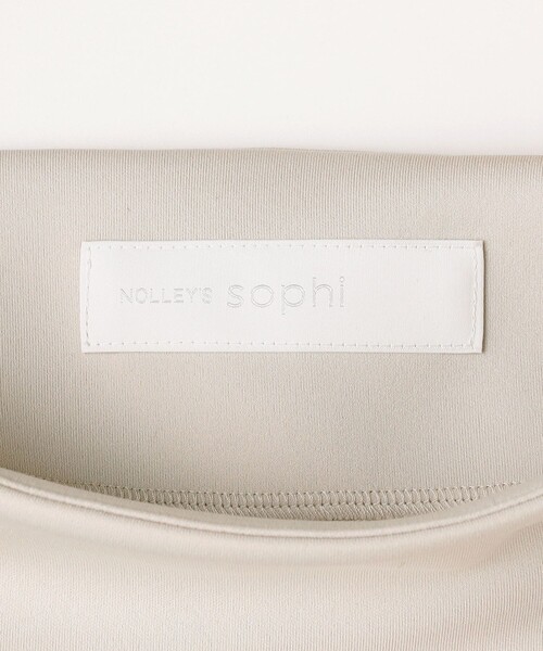 NOLLEY’S Sophi（ノーリーズソフィ）の「《セットアップ対応》ウォッシャブルボートネックライトダンボールプルオーバー（Tシャツ/カットソー・レディース・ブラック/ホワイト/ベージュ・38）」の17枚目の写真
