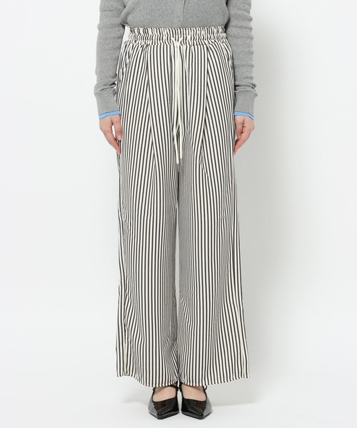 mysty woman(ミスティウーマン)の「サッカーストライプパンツ 647267(その他パンツ・レディース・ブラック/ベージュ/ネイビー・FREE)」の9枚目の写真